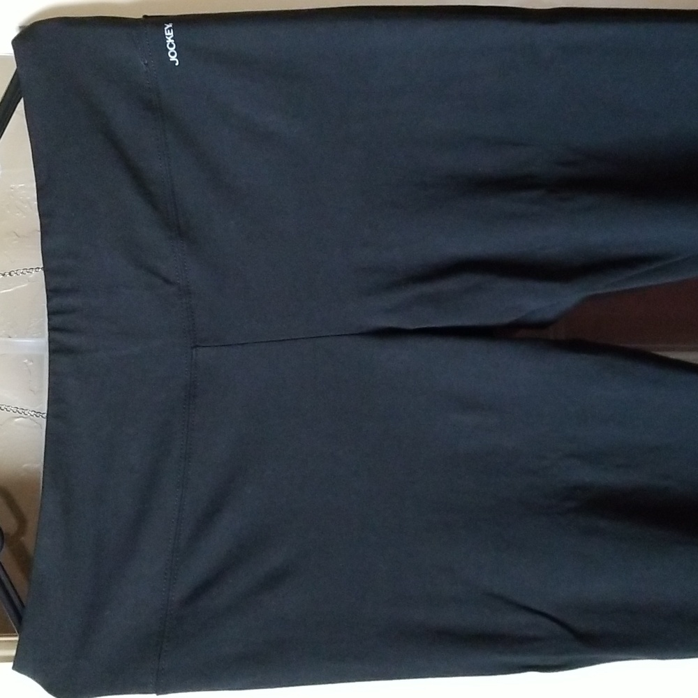 Capri pants, Jockey, size Large, black